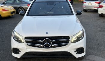 
									Mercedes glc300 full								