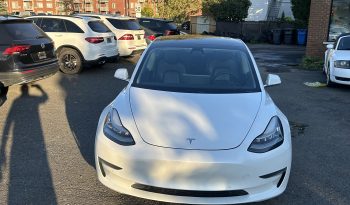 
									Tesla 3 full								