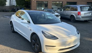 
									Tesla 3 full								