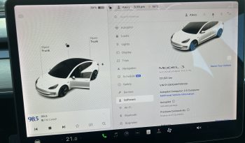 
									Tesla 3 full								