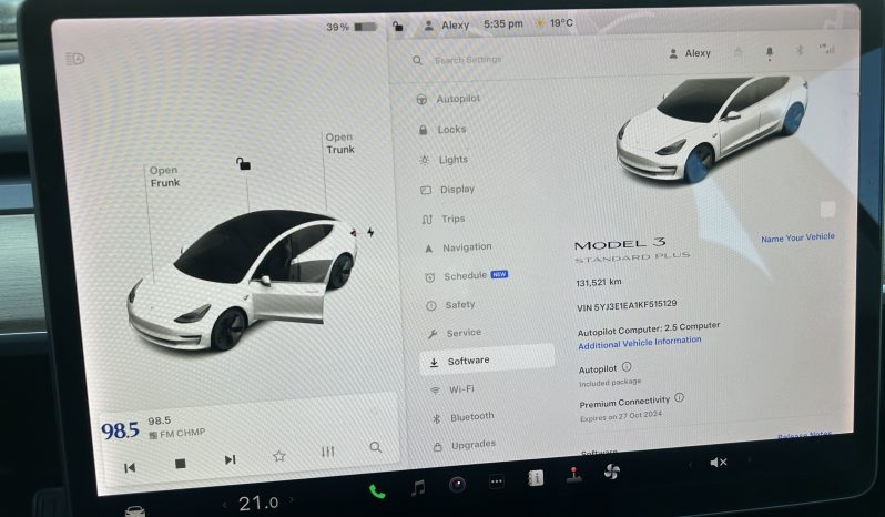 
								Tesla 3 full									