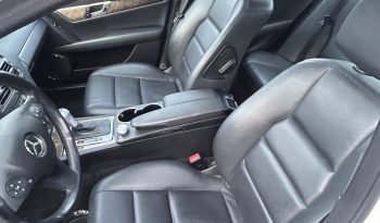 
									Mercedes c250 4matic full								