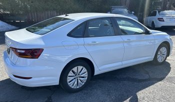 
									Volkswagen jetta full								